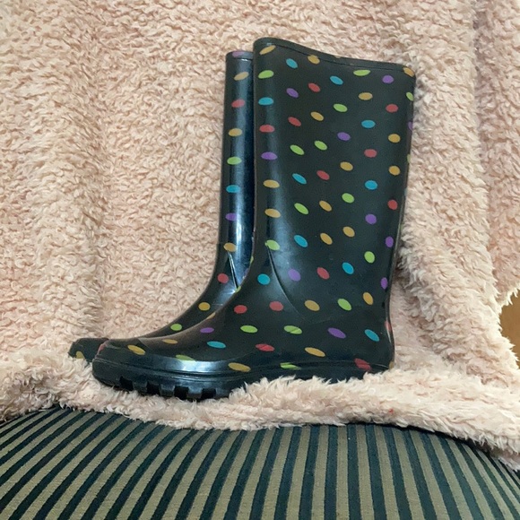 Polka Dot Galoshes - Picture 2 of 4